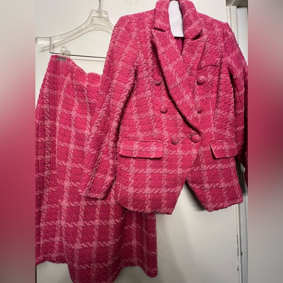 Blushing Ambition Skirt - Picture 7 of 7